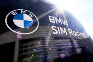 BMW logo on the exterior of the SIM racing eggstreamer