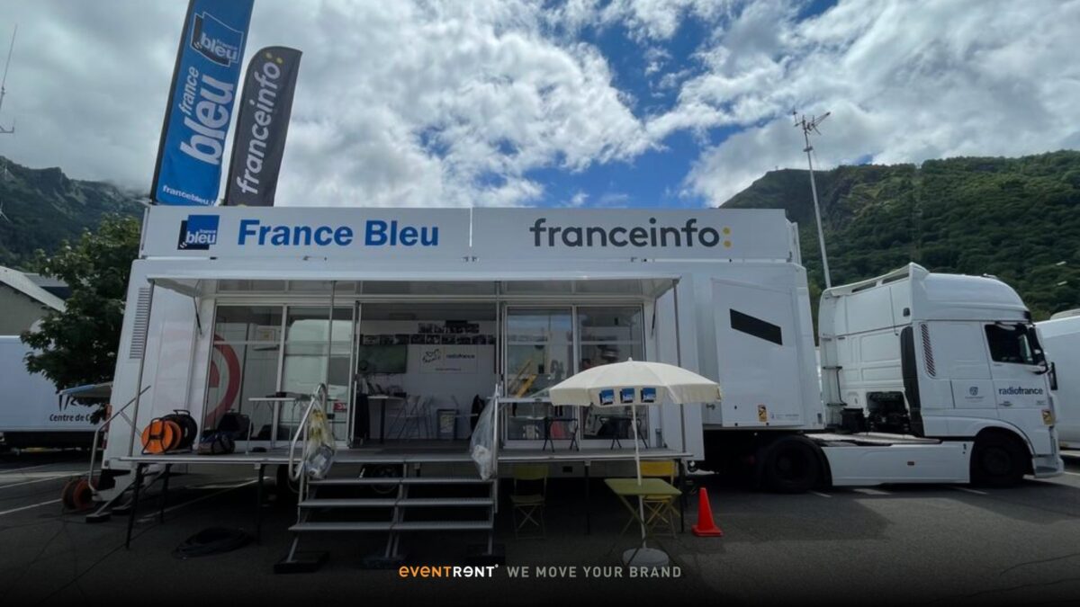 The Radio France InfoVan for Tour de France.
