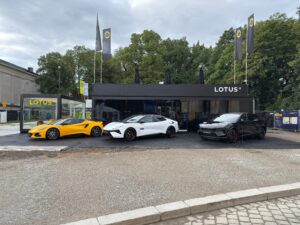 lotus-iaa-munchen-2025-eventrent-mobile-showroom