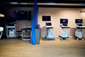 Samsung Medical Equipment Tour:  From Trade Fair to Hospital Doorstep